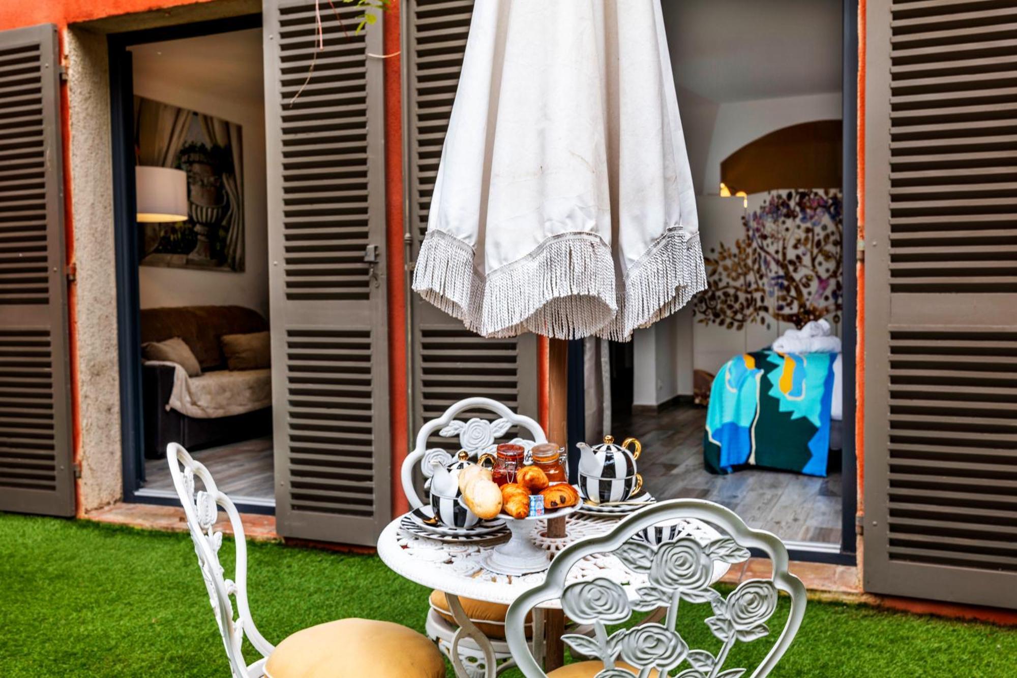 La Bravade Luxe Et Serenite Au Coeur De Saint-Tropez Suites Spacieuses Avec Jardin Enchanteur Dış mekan fotoğraf